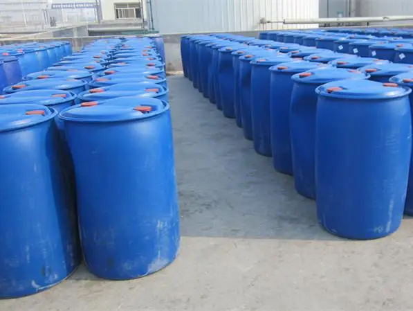 CAS 200-289-5 China supplier of Glycerine Food grade 99.5% min 250kg drum Used in cosmetics and antifreeze