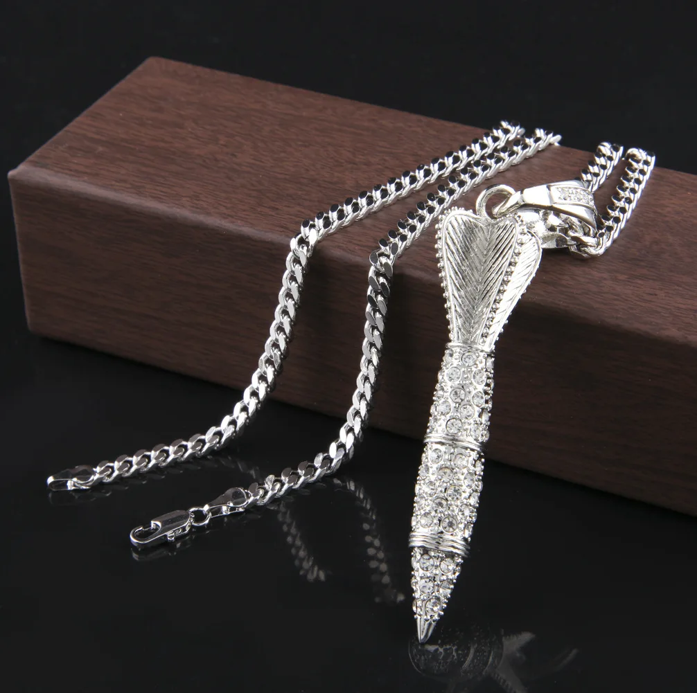 New Hip Hop Alloy Diamond Rocket Pendant Necklace Full Diamond Throwing Dart Pendant Necklace For Man And Women