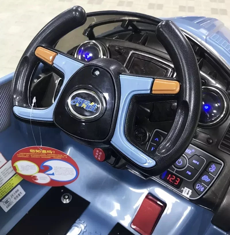 Yoocell White salon new modern children toy car design barber chair OC6125