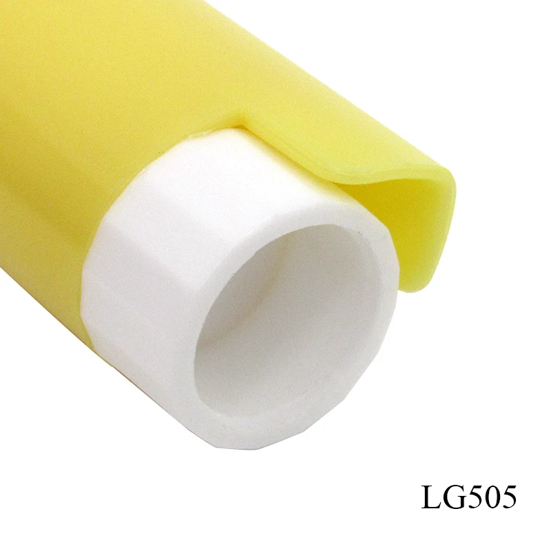Plastic empty lip balm tube packaging custom logo sold cosmetic lip balm containers for children with lid