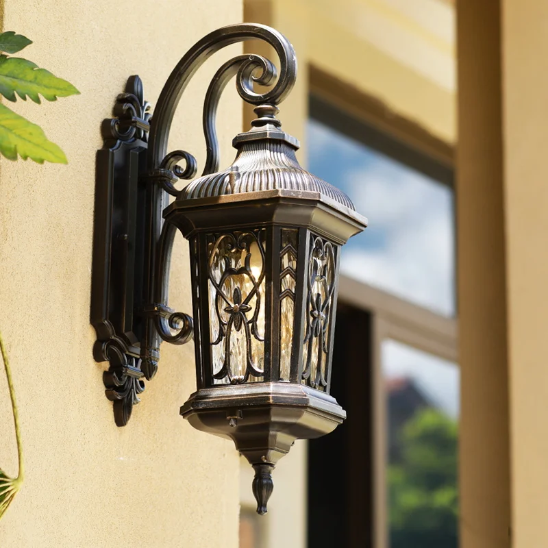 Classic Aluminium Garden Outdoor Wall Lamp Antique Clear Glass Contemporary European LED PC Aluminum Customized E27lamp Holder