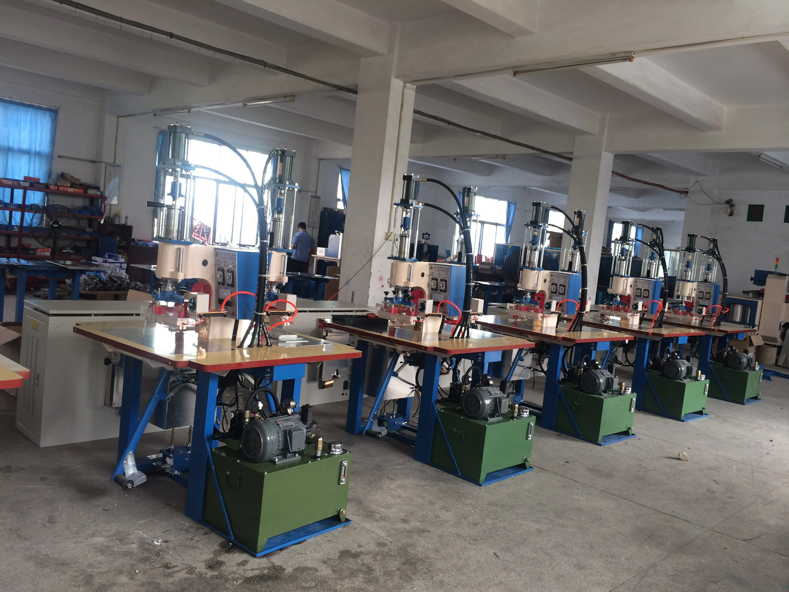 TPU/EVA/PVC badge/emblem/patch/trademark high frequency embossing machine