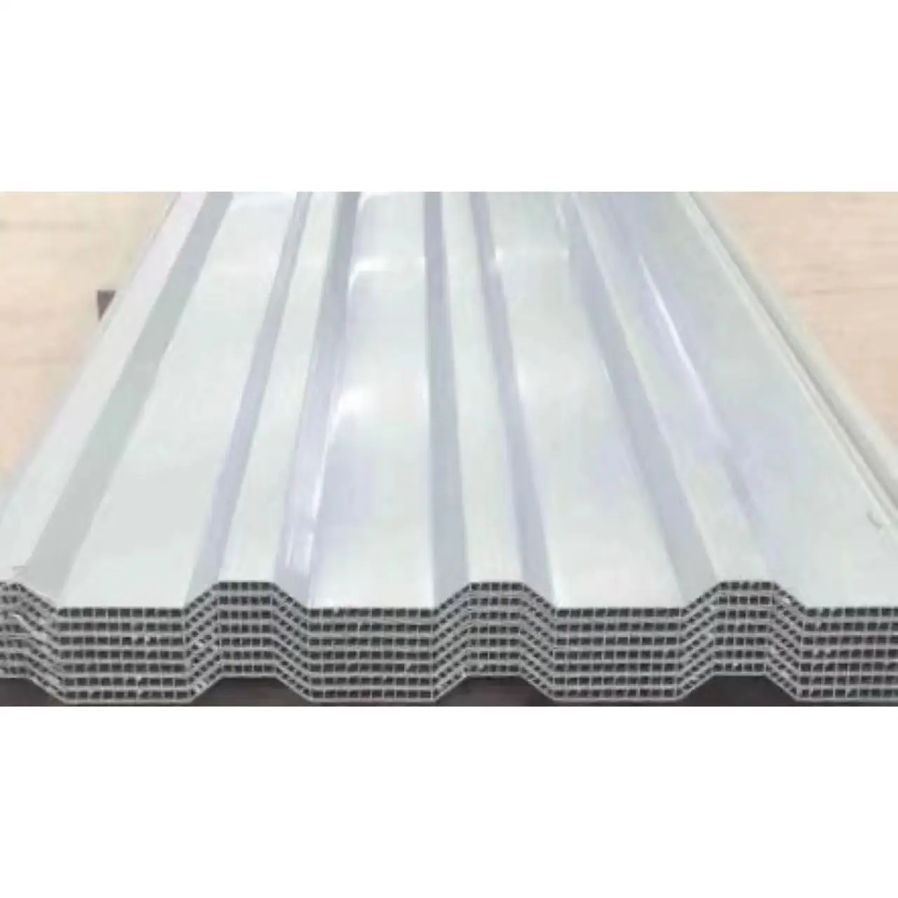 Popular soundproof multi layers hollow twin-wall PVC plastic material for construction roof bus station