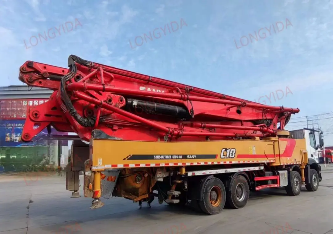 Mercedes-Benz and Trinity Used Concrete Pump Truck High Performance Truck for Sale