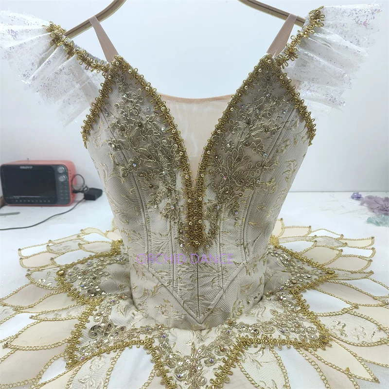 High Quality Unique Design Custom Size 12 Layers Performance Wear Adult Girls beige Professional Ballet Tutus
