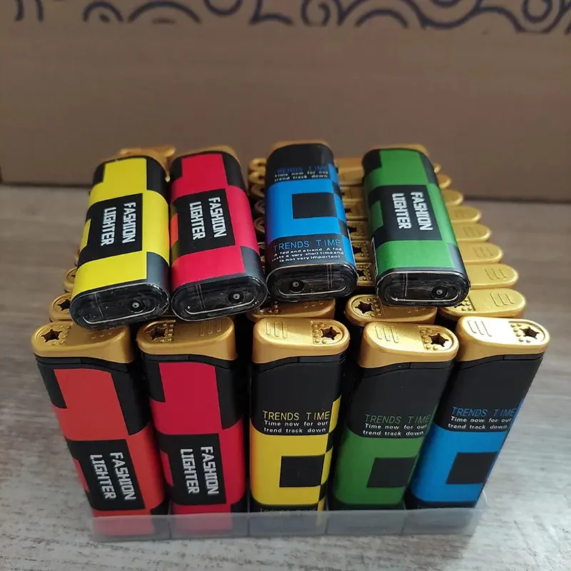 Hot sale wholesale Lsot Mary Elux 1500 2500 a lighter puff distributors