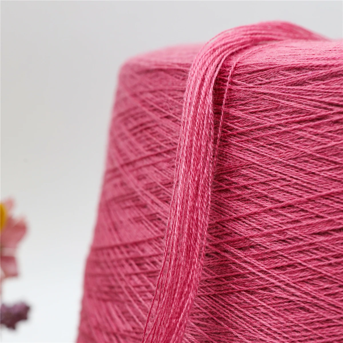 50NM/68NM 6%Natural Silk 6%Wool 22%Nylon 28%Acrylic 38%Polyester acrylic yarn blended yarn Cotton Polyester Blended Weaving Yarn