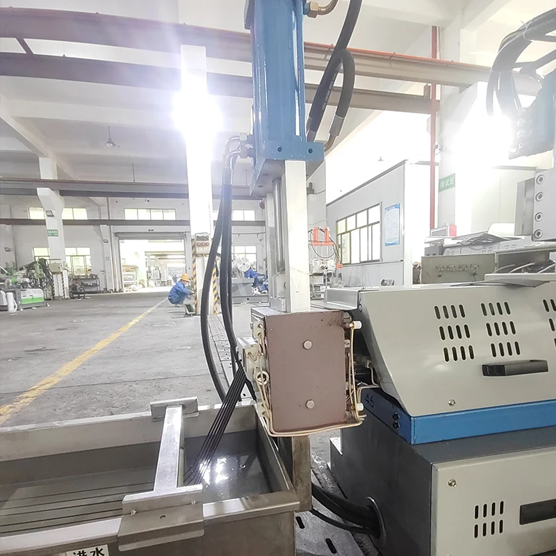 Lvhua plastic recycling machine PP PE film crushing -extruding-pelletizing granulating machine with screen changer