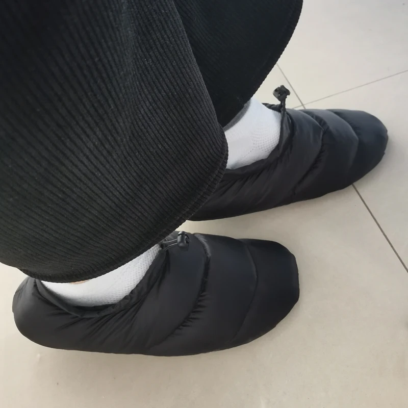 Winter Indoor Ultralight Down Slippers Women Mens Soft Warm Quilted Antiskid Slip-On Down Slippers Shoes