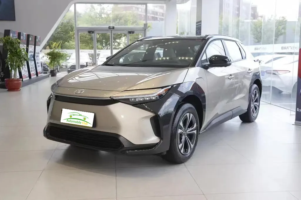 Medium SUV electric car TOYOTA bZ4X with reversing camera high speed 160km/h FWD vehicle 18 inches tires adult city use vehicle