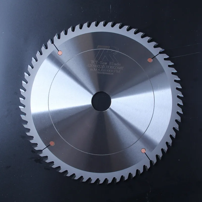 ТКТ твердосплавная Торцевая пила для панельной пилы 250x3 2x30x80t