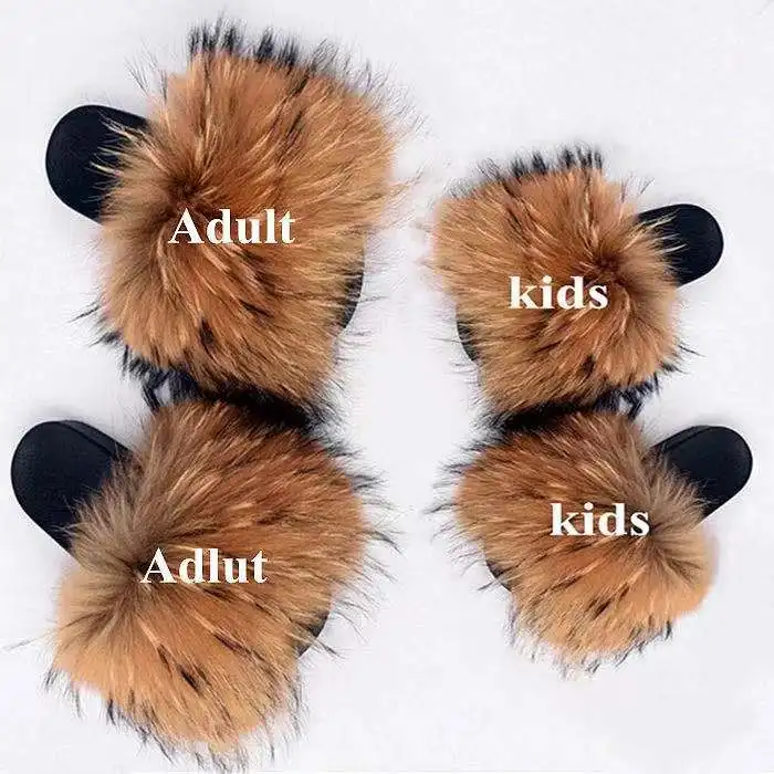 
2021Fashion New Women Real Raccoon Fur Slides Baby Toddler Fur Slides Indoor Outdoor Large Animal Fur Slippers 
