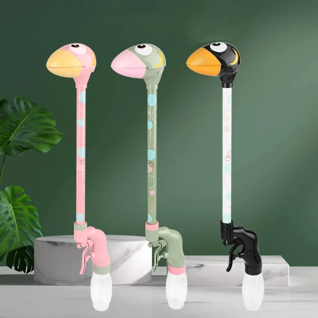 High Quality  Long-necked Animal Summer Water Gun Cartoon Water Sprinkler Outdoor Pool and Water Squirt Toy Gun With Candy