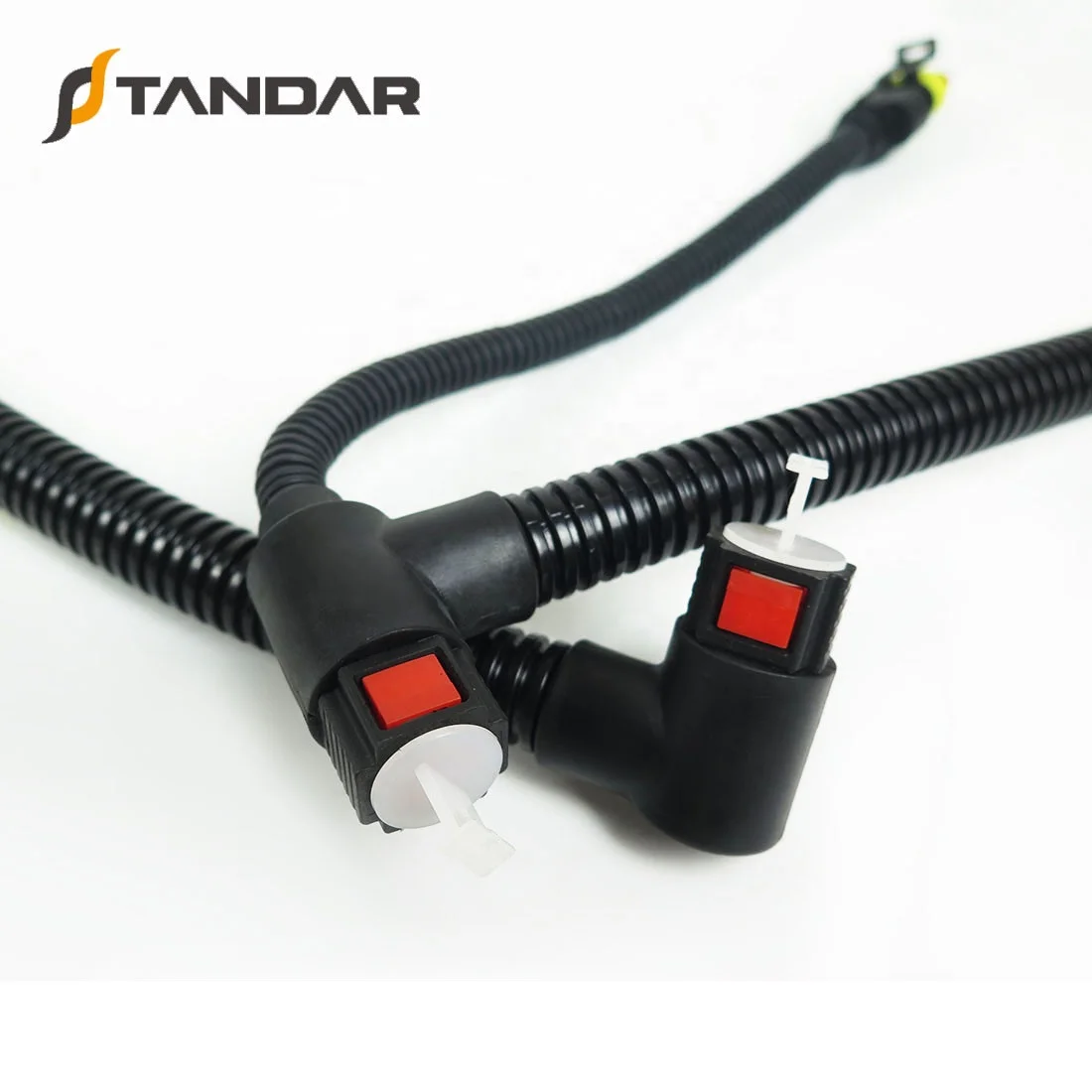 Соединитель шланга с подогревом SCR для системы мочевины