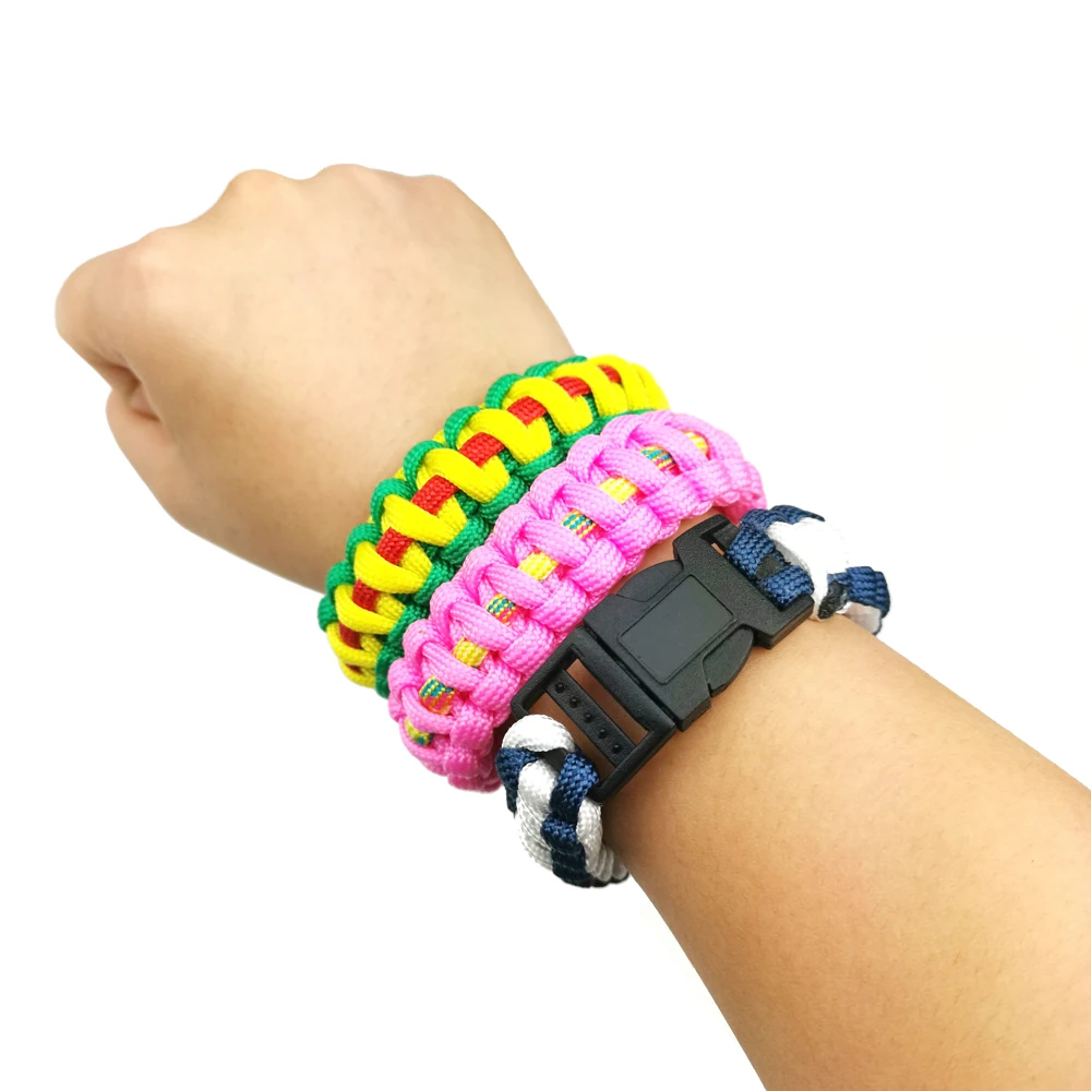 Handmade Green Outdoor Emergency Paracord Bracelet Buckle Whistle Survival Bracelet for Camping Hiking Accessories