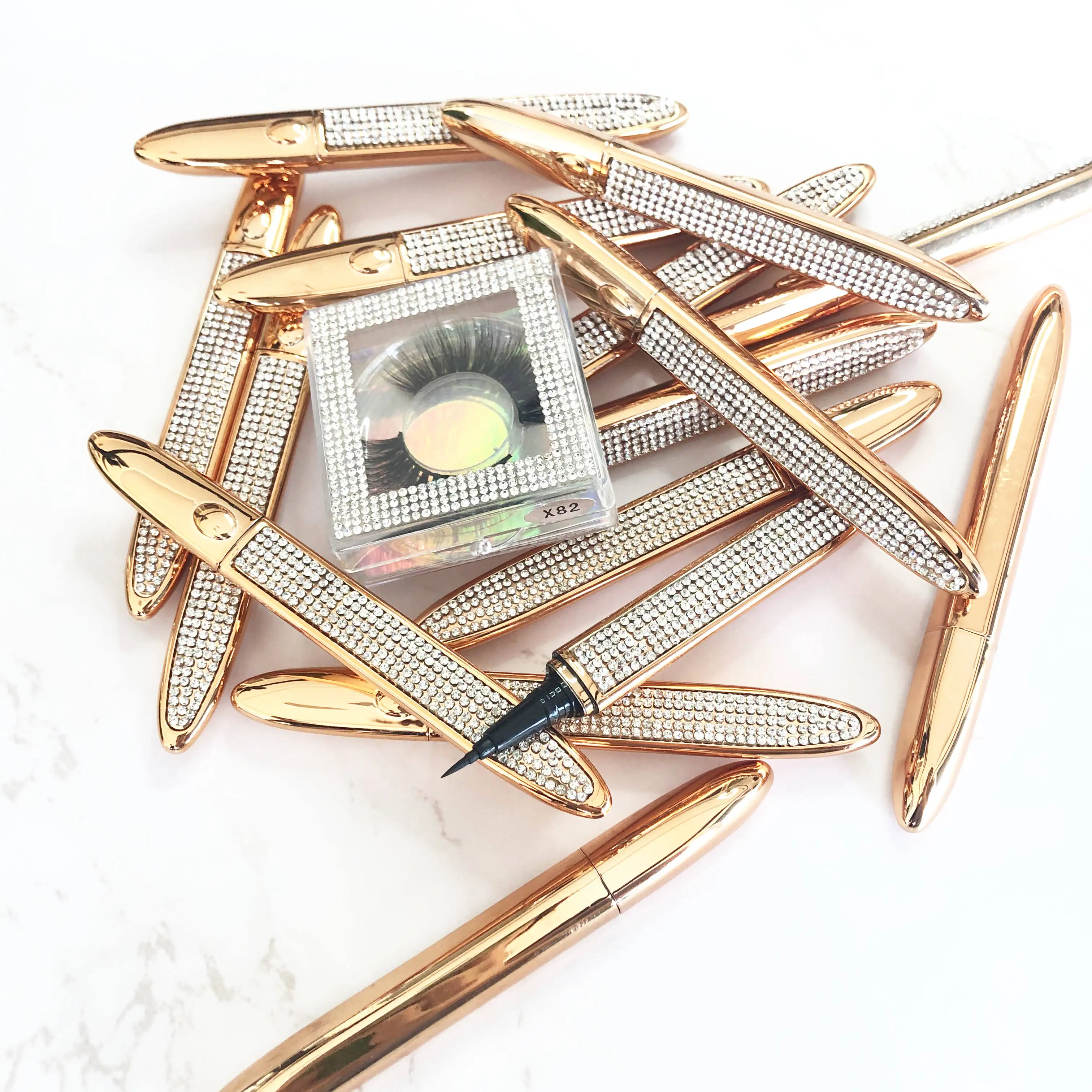 New design waterproof self adhesive magic color eyeliner pencil  water eyeliner adhesive pen for 3d mink lashes