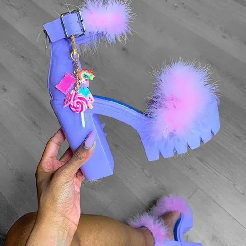 
2020 Hot Sale ladies high heel shoes summer fashion fur sandals Plush slides Platform high heels for women 