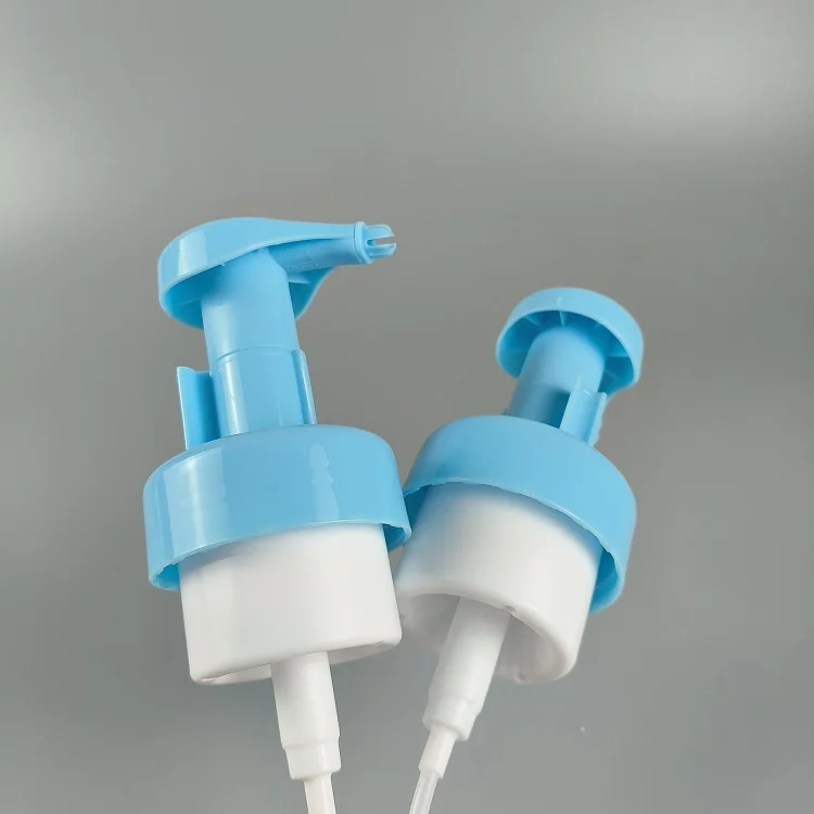 Supplier Blue 58mm Neck Size Plastic Foam Bottle Pums/ Plastic Face Mousse Foam Pumps Dispenser with Heart Shape Silicone Brush