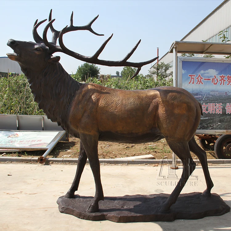 Popular Design Metal Craft Animal Life Size Brass Deer Statues