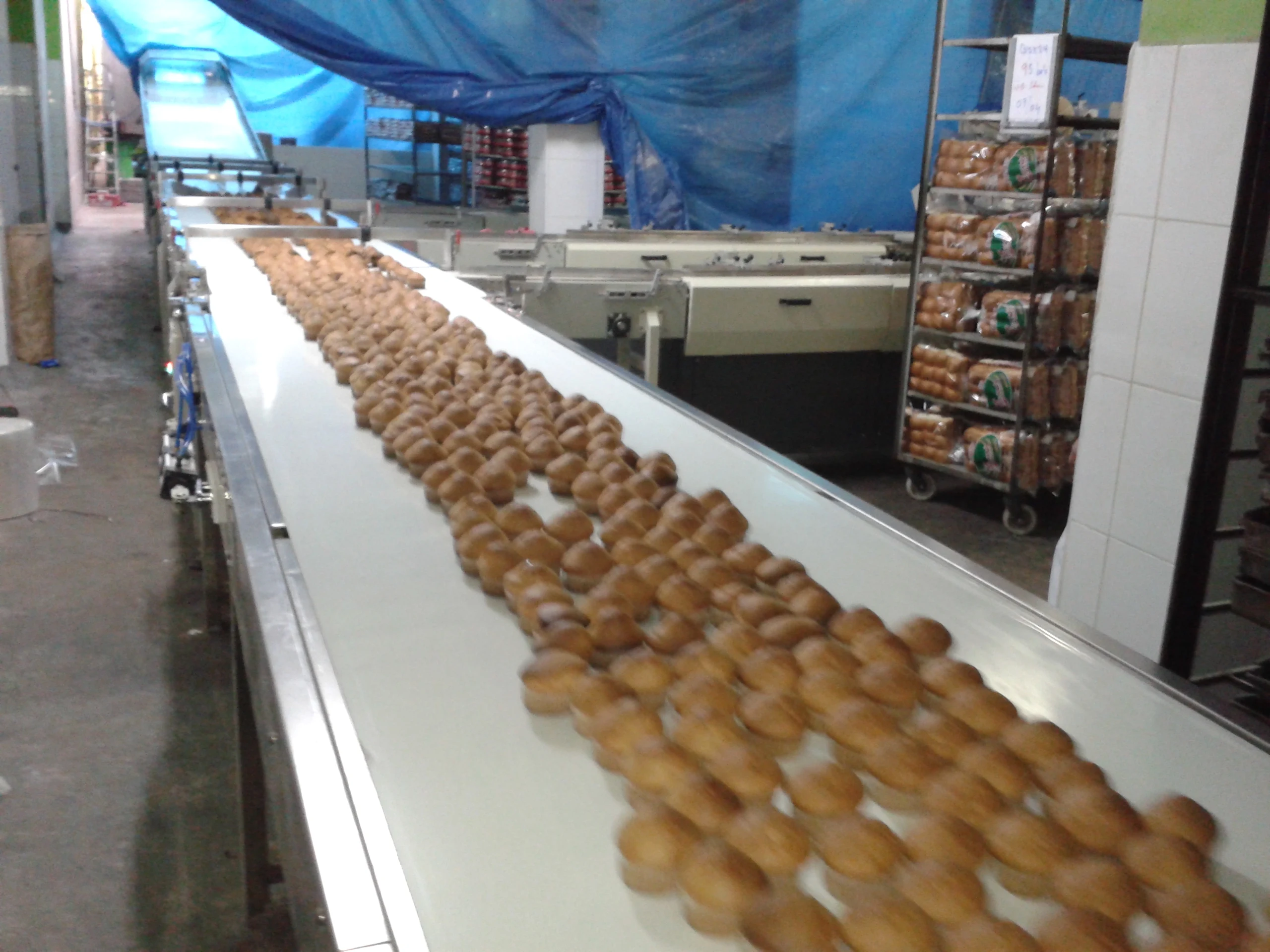 
Hot Sale Bakery Machine Fully Automatic Cake Production Line Factory Price 