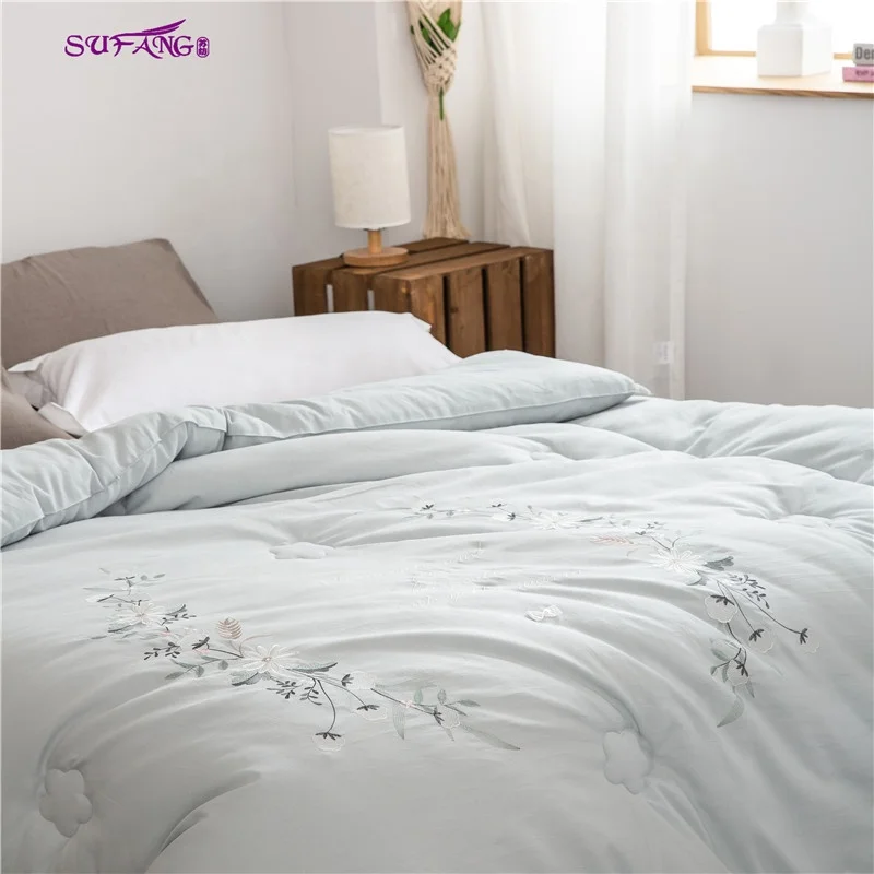 Wholesale Bedroom 100% Cotton Fiber Filling Soft Comforter Bedding Quilt