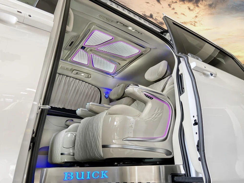 Car Ceiling Light VIP Luxury Car Interior Space Tuning Light Ambient Light With Variety Color For Buick GL8 MPV