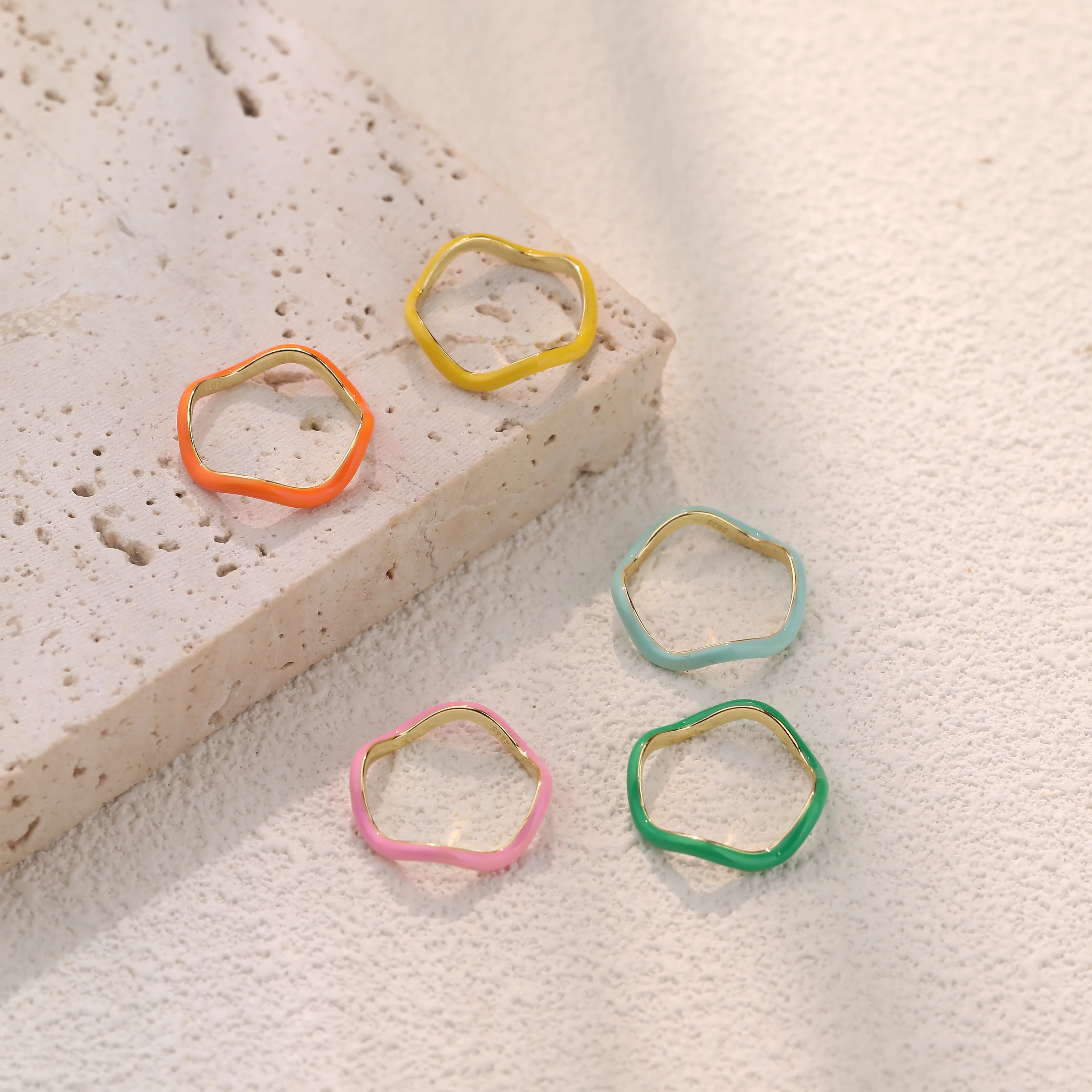 Wholesale summer 925 sterling silver fashion fine jewelry 18k gold 5 colors enamel wave shape rings for girls