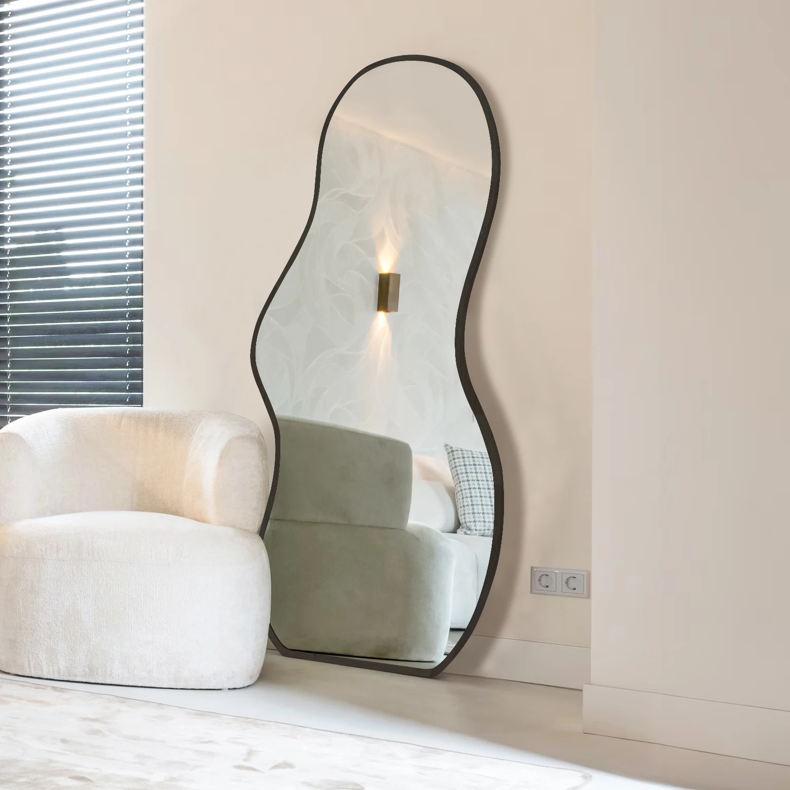 Wholesale Room Irregular Mirror Decoration Large Full Length Wooden Frame Mirror for Livingroom decor wall Wavy Decor Mirror