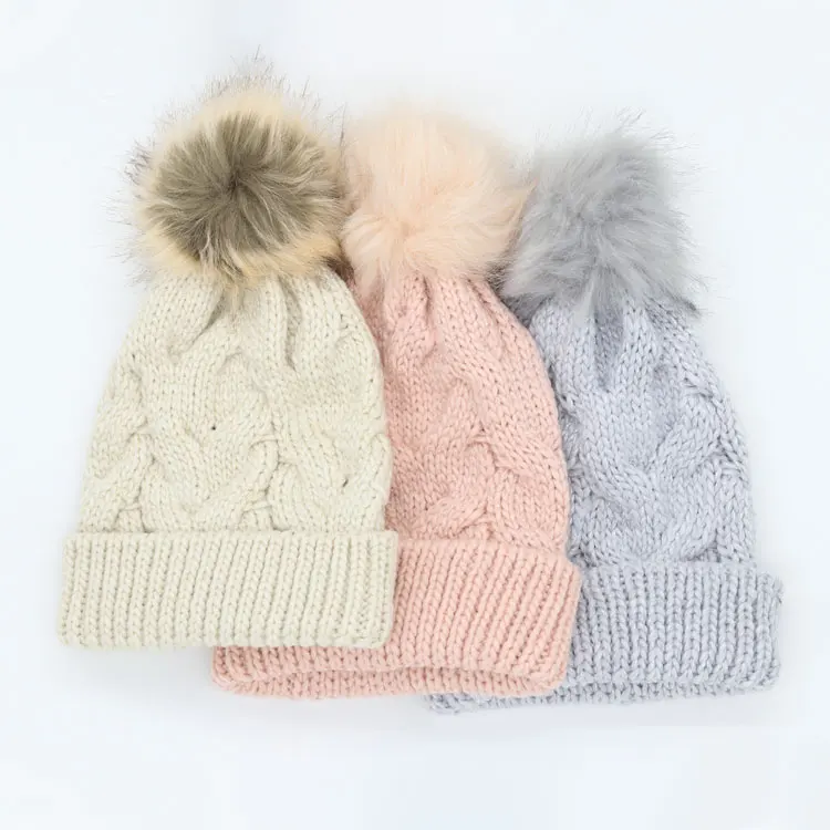 Casual Knitted Beanie Hat Custom Knitted Beanie Hats Slouch Beanie With Pompoms