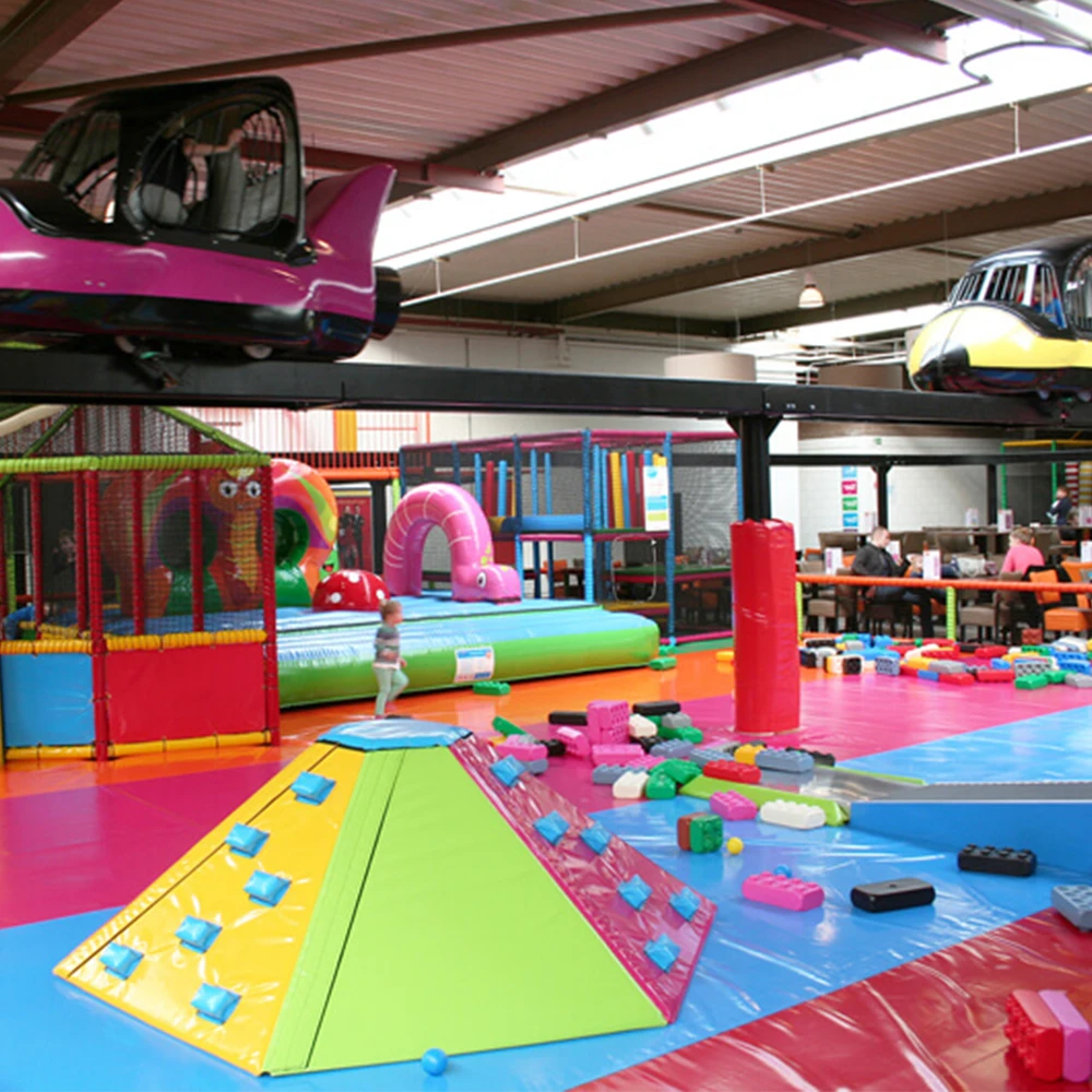 Amusement park theme Gymnastics NINJA obstacle course Indoor outdoor Free combination climbing Soft Foam mat