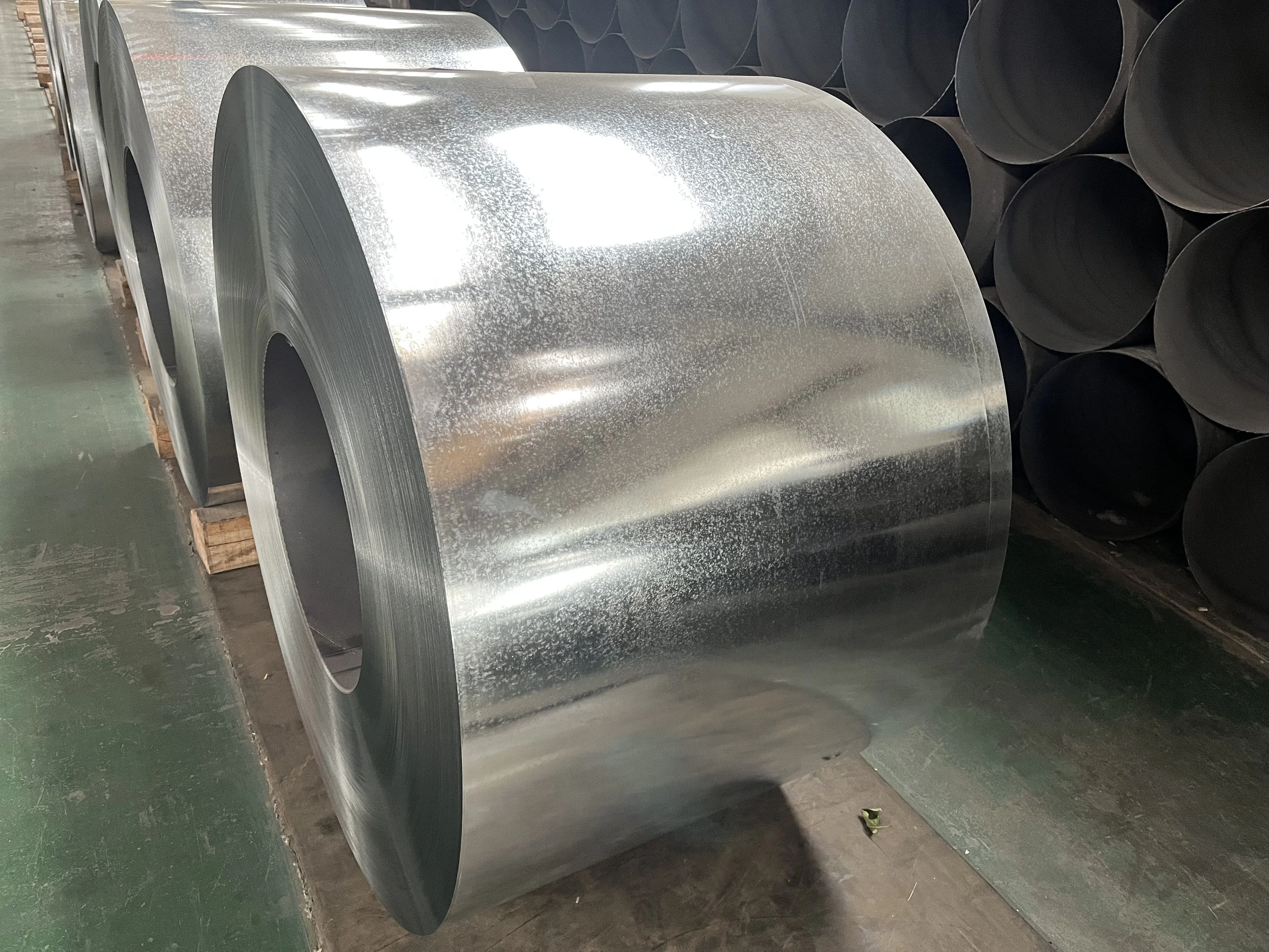 0.12mm-2.0mm thickness, 600mm-1250mm width coil high quality galvanized steel coil.