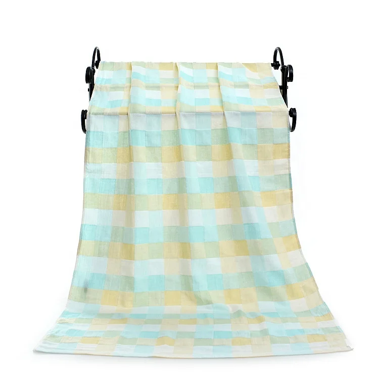 Pure cotton double color gauze bath towel baby hug quilt cover blanket bath towel manufacturers wholesale