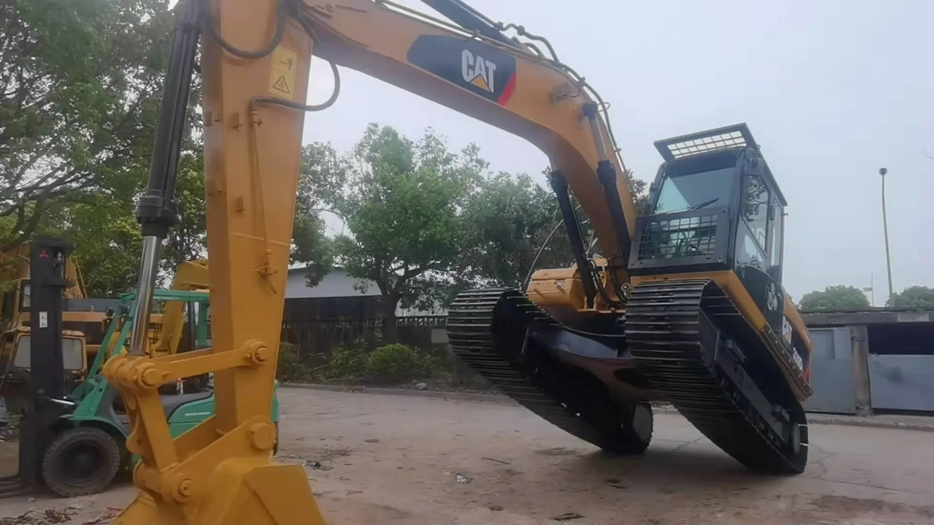 Original Japan Made Used Cat Excavator 320d Cat 336 345 225 320 Cat320 Excavators in Stock Low Price For Sell