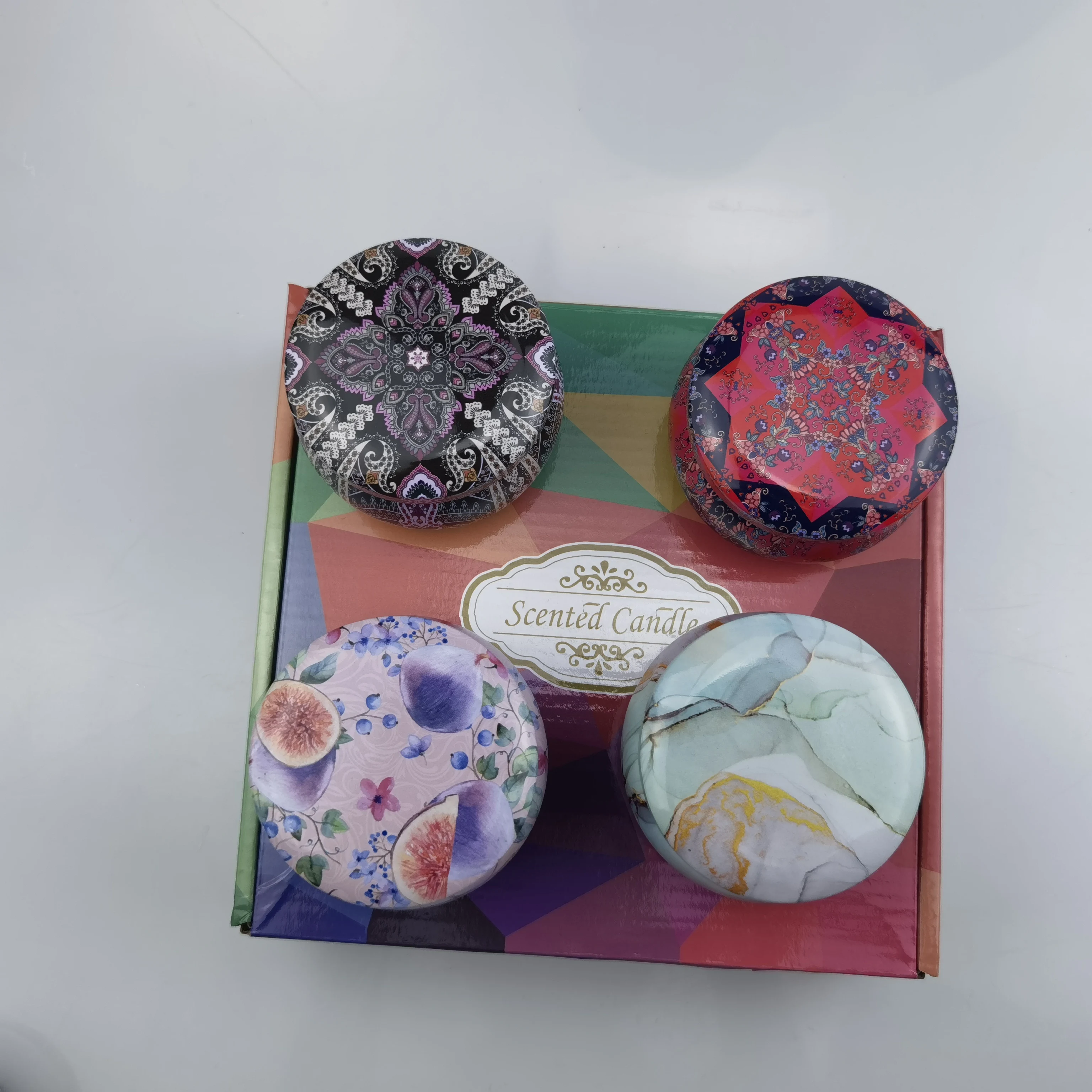 4 color per set gift box 2.2 oz soy wax with petal metal round perfume massage tin mini scented candle cheap
