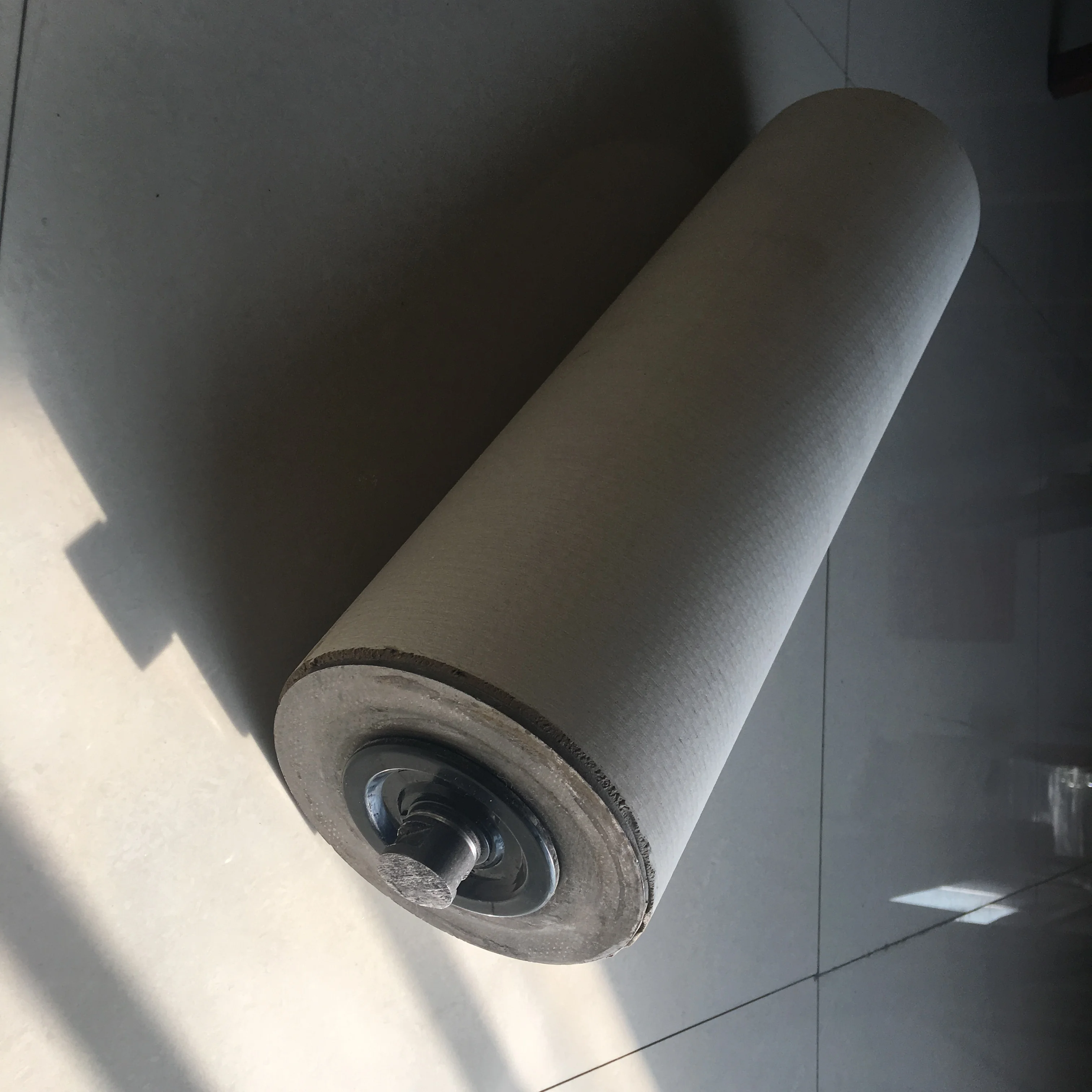 roller idler for conveyor made by china material with good wear resistance