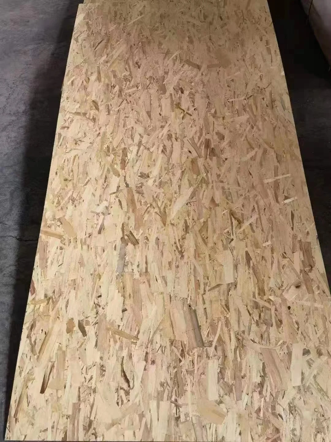 Wholesale OSB 3 8mm 9mm 12mm 18mm raw face waterproof osb plywood board south america chile for outdoor usage furniture