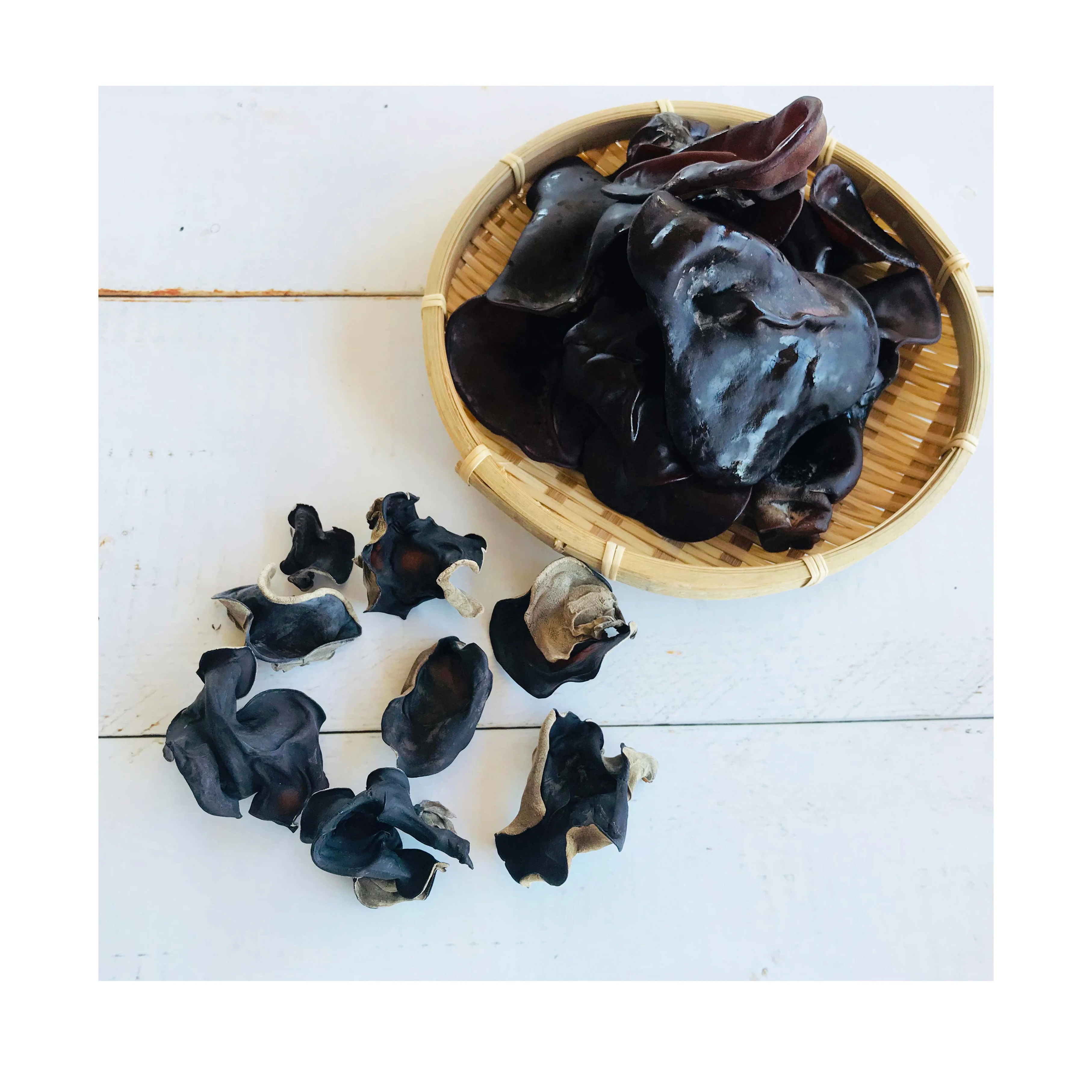 
Wholesale rich in dietary fiber mushroom ear the edible fungus prices 