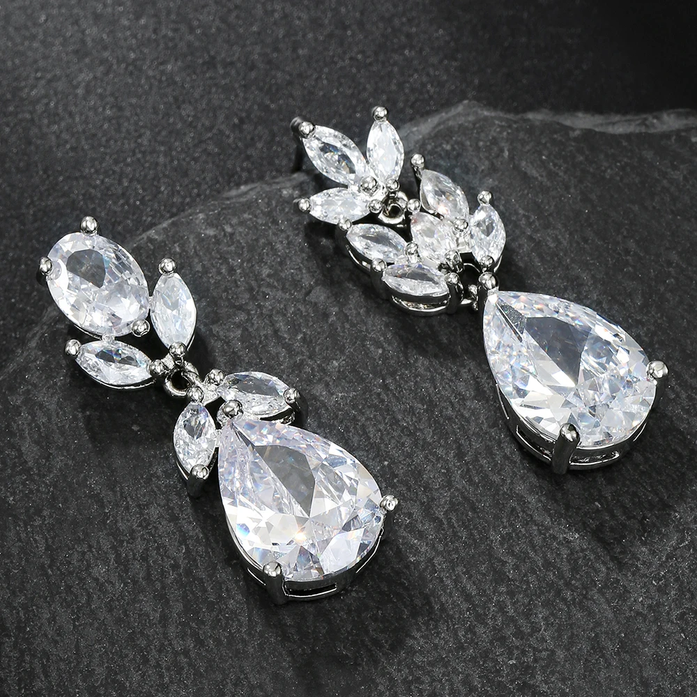 Vintage High-End Diamond Wheat Earrings Personalized Water Drop Zircon Elegant Alloy Jewelry for Bridal Party Accessories