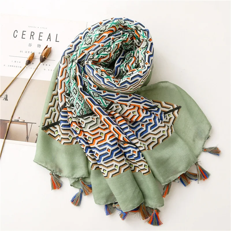 
2021 Summer Fashion Wholesale Women Scarf Beauty Soft Thin Flower Printed Long Lady Scarf 