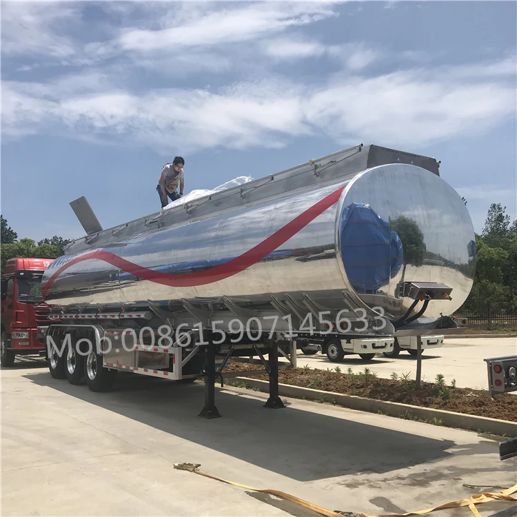 CLW Group Factory 3 Axle Aluminum Alloy Fuel Tanker Trailer 38cbm 42cbm 43cbm Capacity for Transporting Diesel Petrol Gasoline