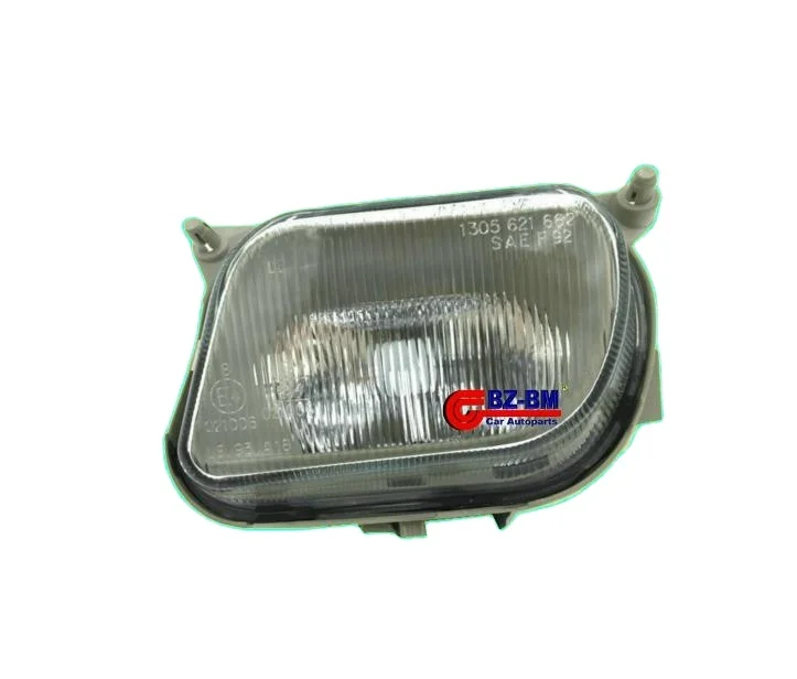 The front bar fog lights headlight half assembly is suitable for Benz W163 W164 W169 W204 W210 W211 W212 W221model 2108200256