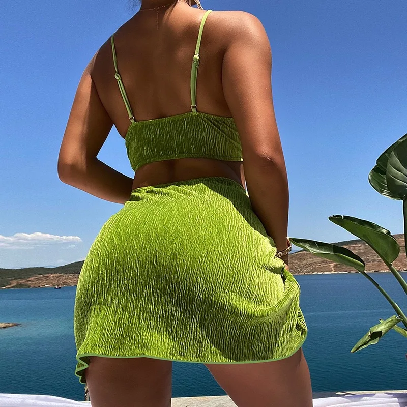 2023 Bikini New Fashion Sexy Pleated Material Green Micro Bikini with Mini Skirts 3-Piece Swimsuit Drawstring Beach Wear