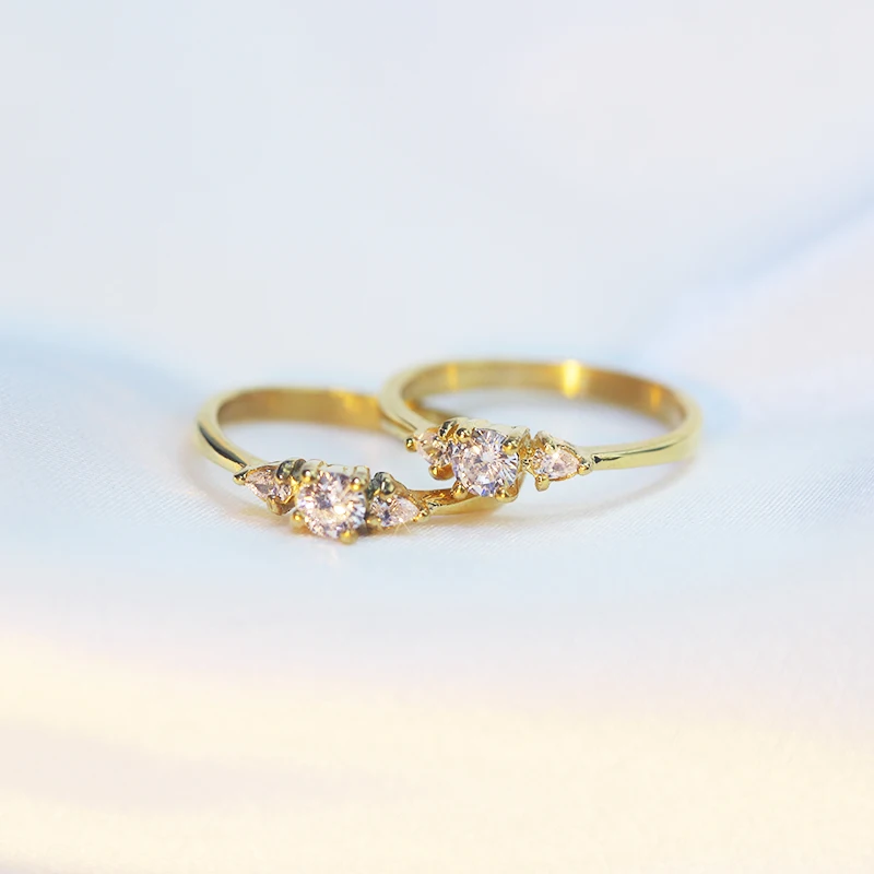 Factory Supply Inlaid Zircon Gold Ladies Stainless Steel Custom Finger Rings with Diamond