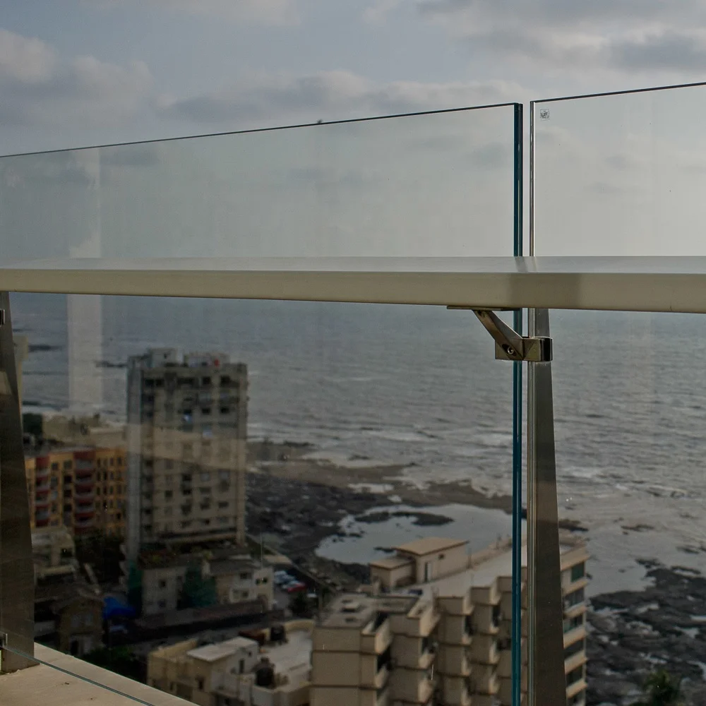 
Point support glass railing system with 13.52mm SGP laminated glass 