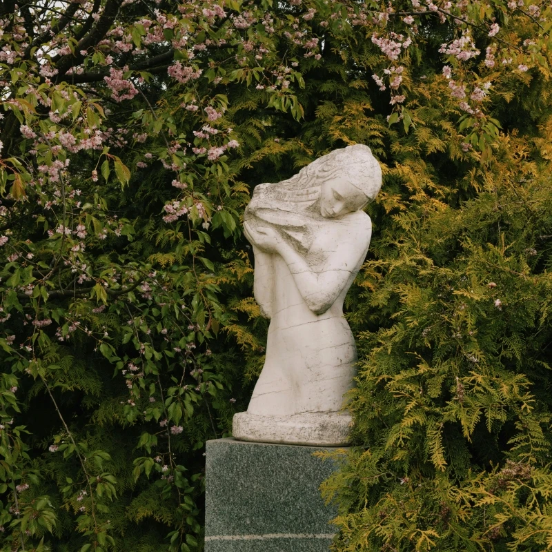 Sad Woman and Man Garden White Marble and Granite Human Statue Deco