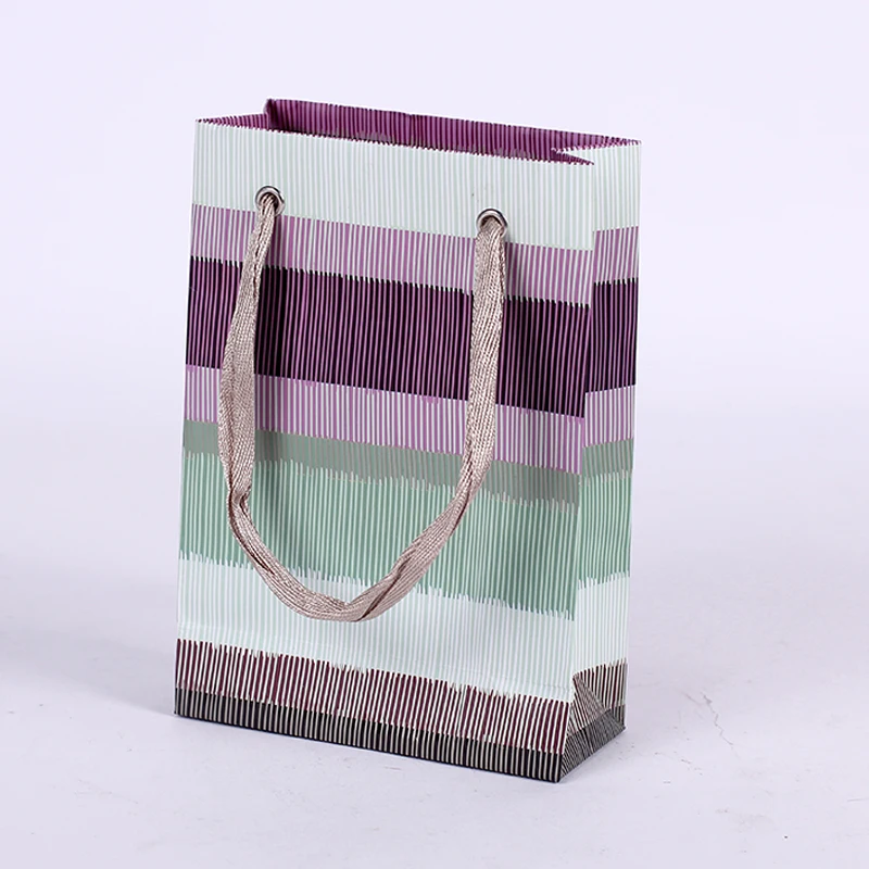 New Paper Shopping Bags Wholesale Cheap Price Shopping Bags with Logos Paper Custom