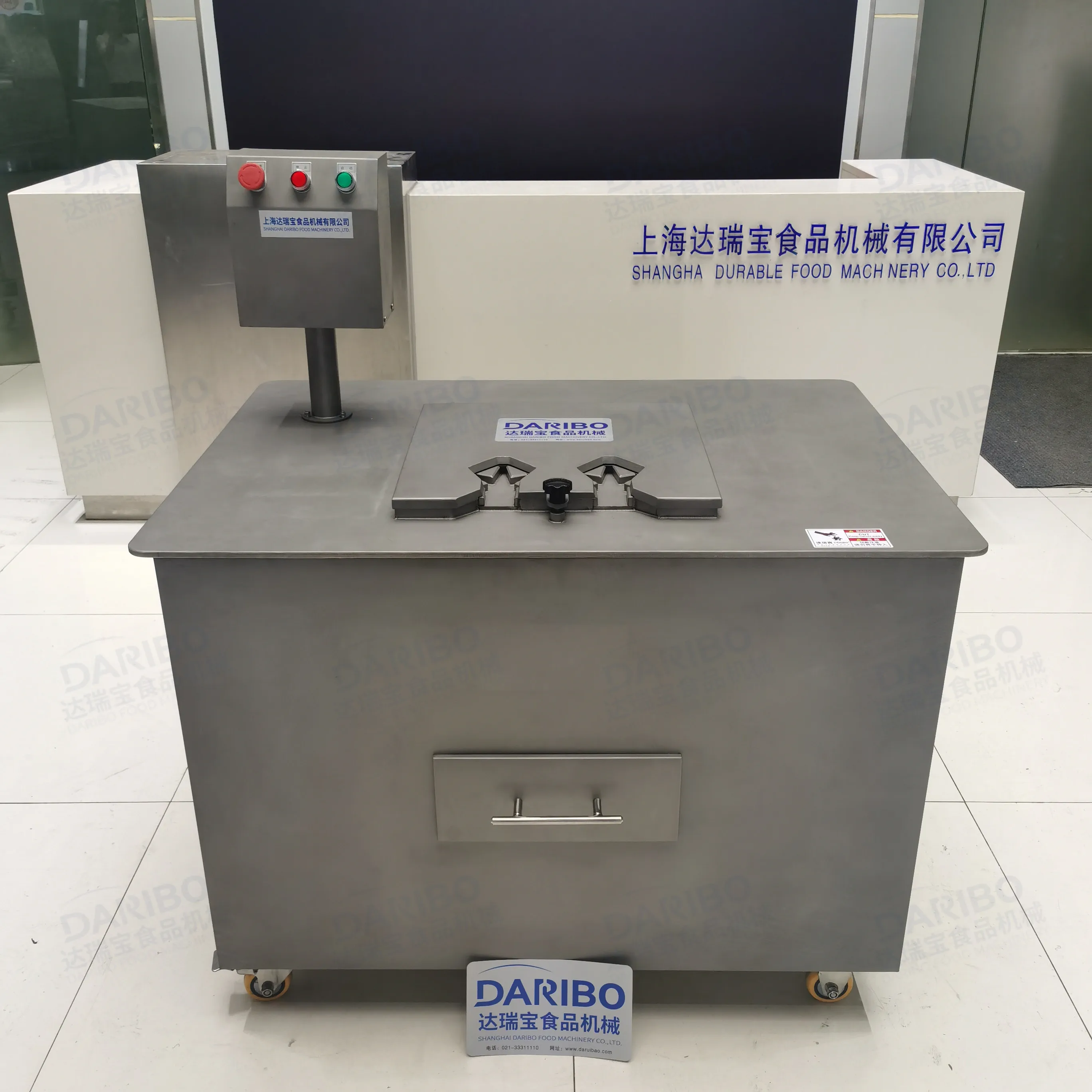 90-130mm Chicken Claw Trimming Cutter Fresh Chicken Paw Trimming Equipment Chicken Feet Cutter for Sale