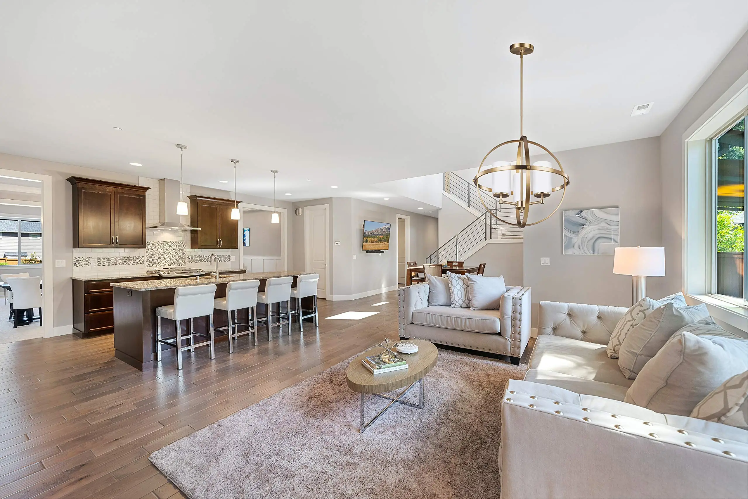 Custom Modern Decorative Hanging Lamp Fancy Pendant Light For Dining Room Vintage Indoor Ball Chandelier