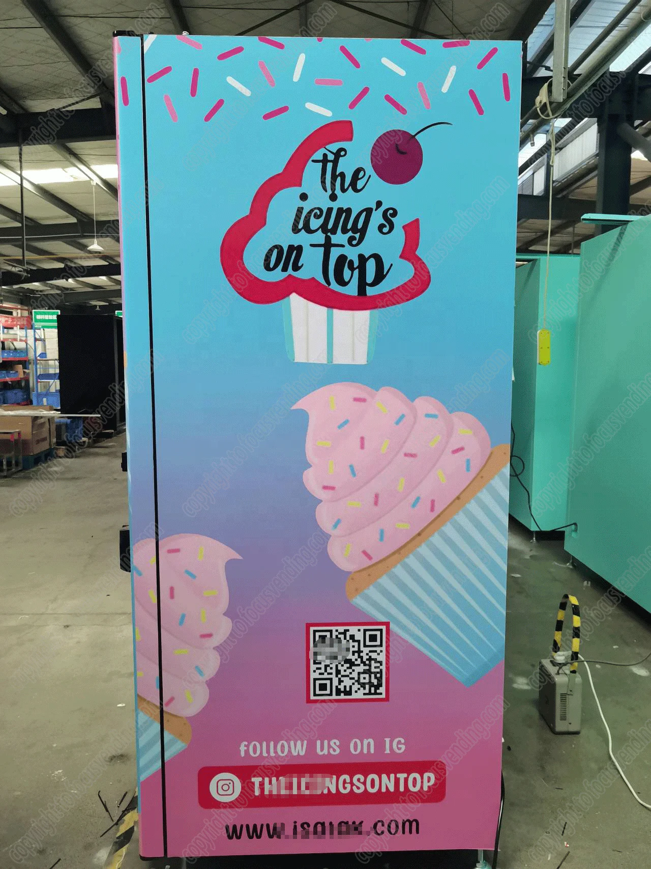 FOCUSVEND Cotton Candy Vending Machines for Sale Supports Customization