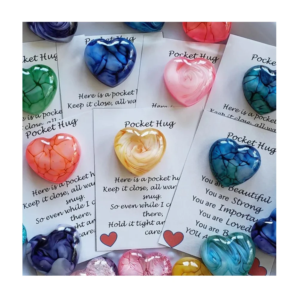 New Product Resin Pocket Hug Heart Hug Love Token Gift Souvenir Hot Heart Friendship Family Love Wedding Party Easter Decor